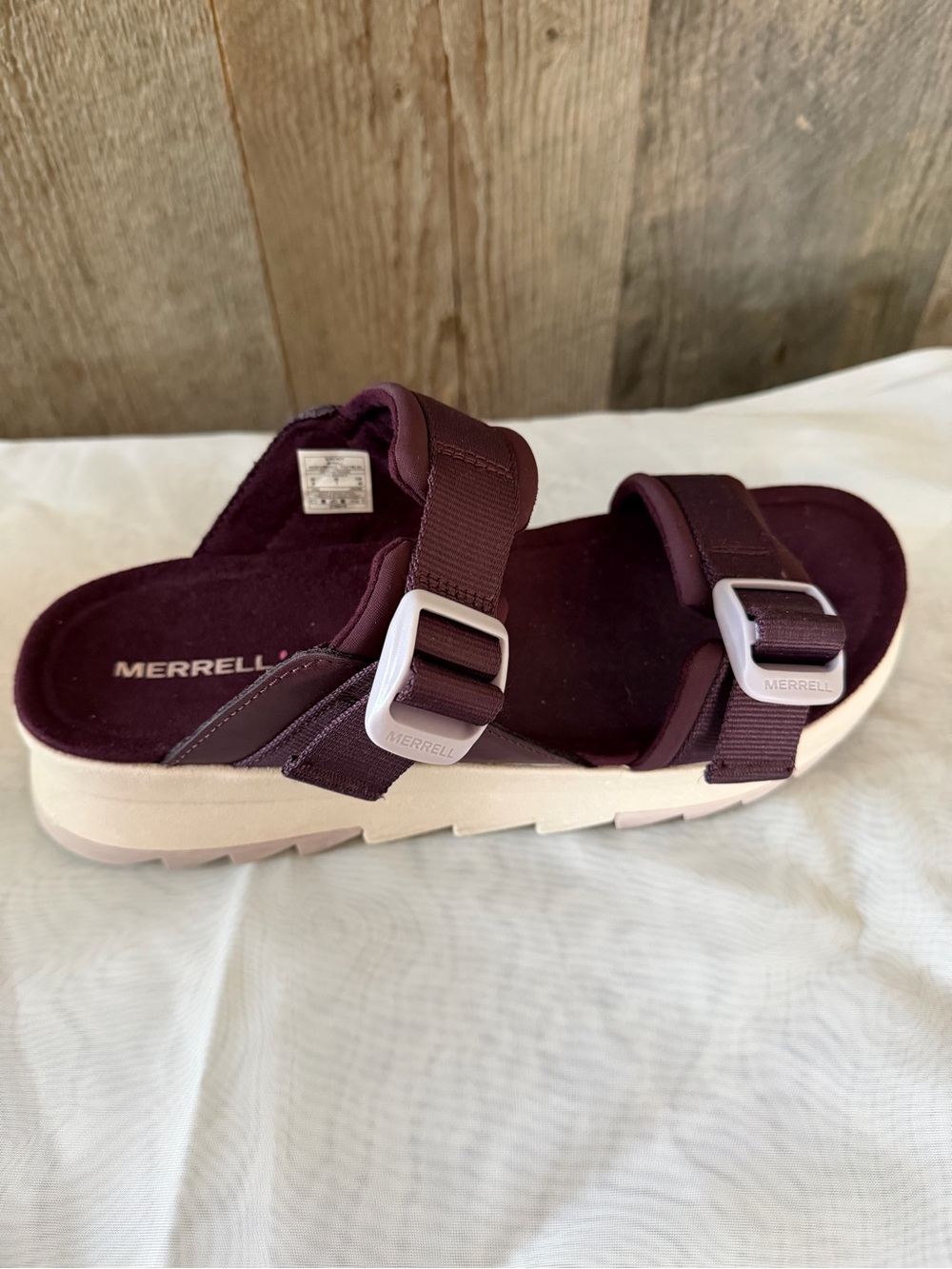 Merrell Women’s Plum Platform Buckle Sandals - Picture 8 of 9